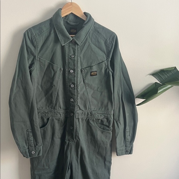 RVCA Green Button-Up Coverall jumpsuit - Picture 3 of 9
